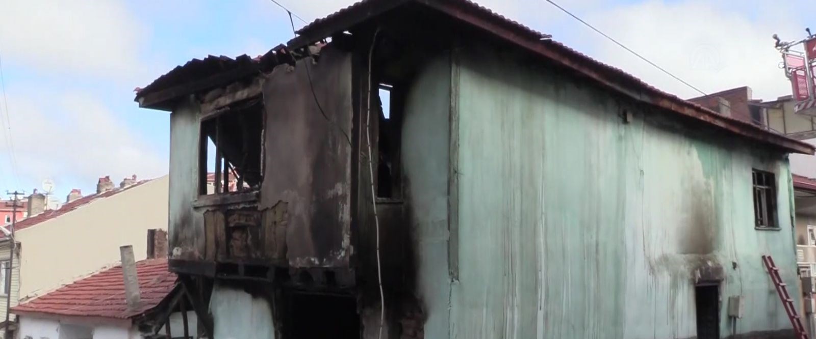 Eskişehir’de ev yangını: 2 ölü