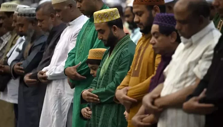 İspanya’nın bir ilçesinde Müslümanların dini bayramlarını kutlamasına yasak